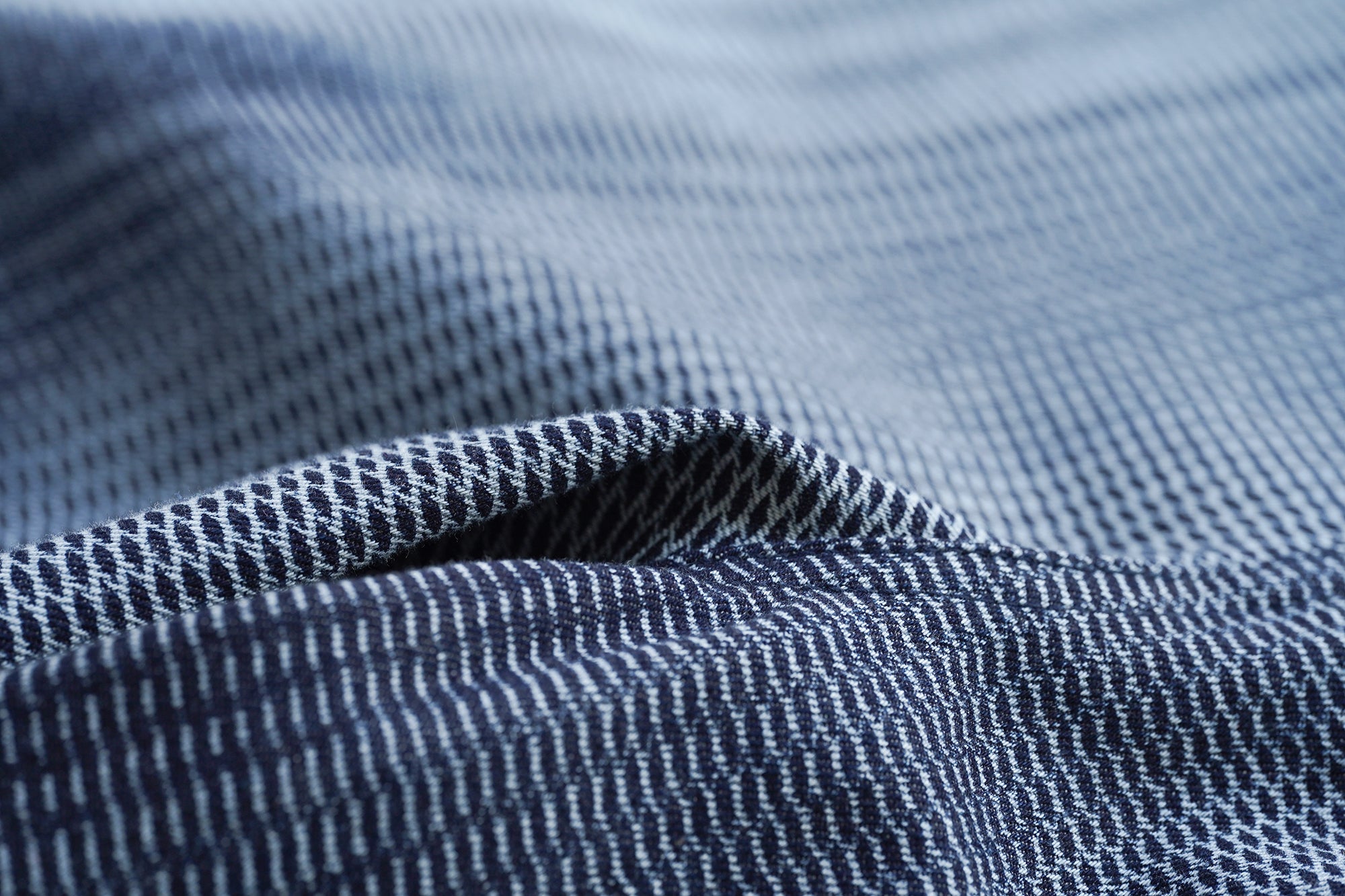 Mirage Bleach Denim / navy – HATRA OFFICIAL
