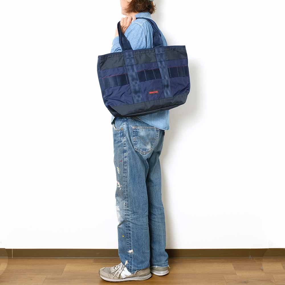 BRIEFING - DISCRETE TOTE M MW GENII AP - BRA243T47 – HINOYA Online