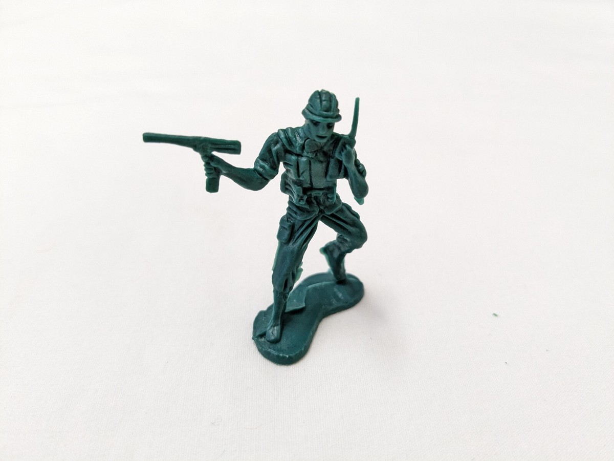 48 pieces Tan & OD Green Plastic Army Men Military Toy Soldier 2