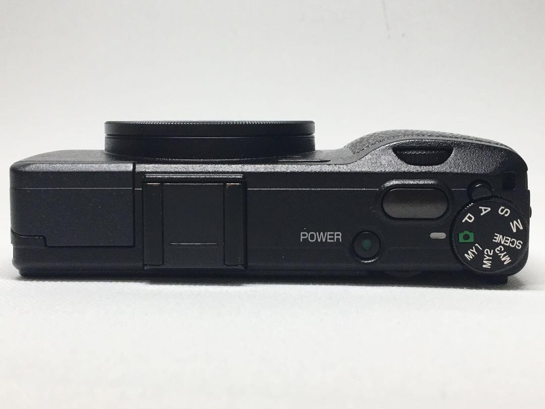 RICOH GR DIGITAL IV 10.4MP Digital Camera Black Body Japanese Only