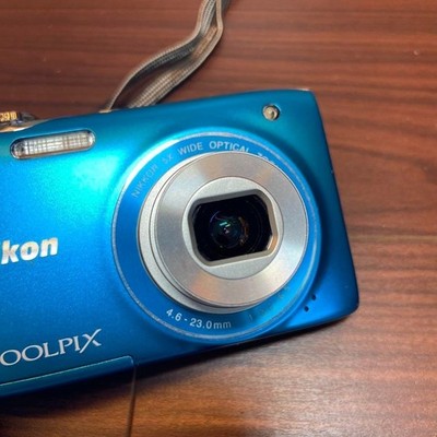 Nikon COOLPIX S3100 14.0MP Digital Camera - Silver for sale online