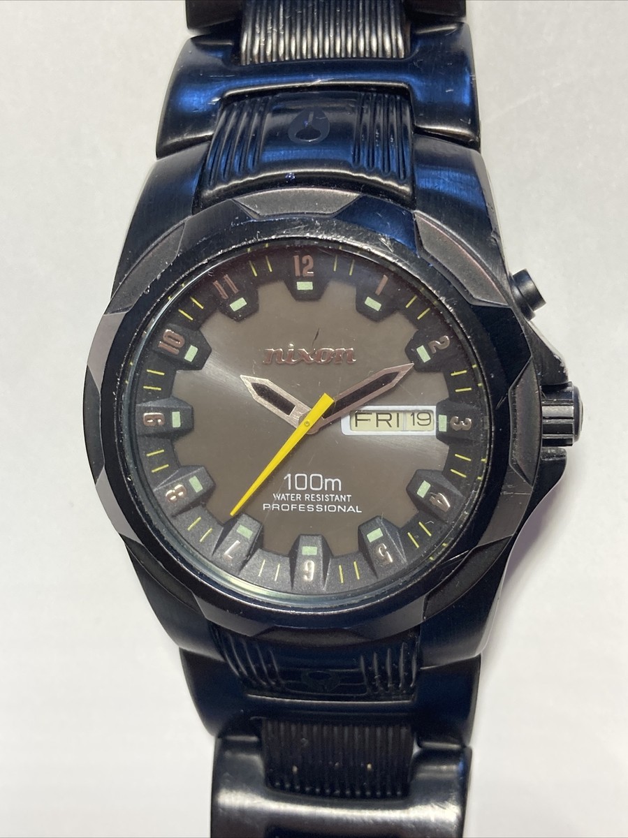 NIXON Quartz Calendar Date/Day Japan Men's Watch | eBay
