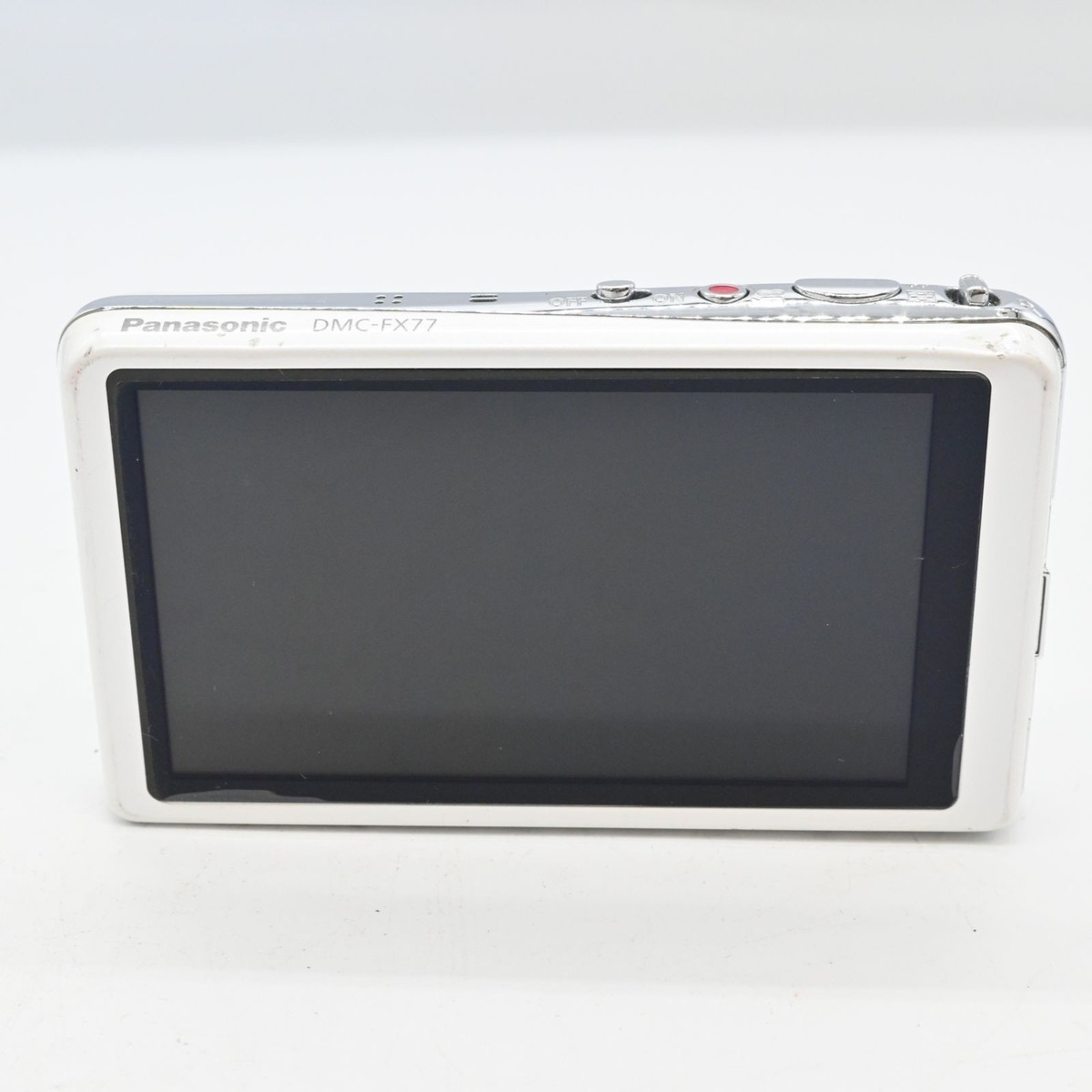 Panasonic LUMIX DMC FX77 Digital Camera Lily White 5x Optical Zoom