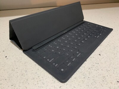 Genuine Apple iPad Pro 12.9 inch Smart Keyboard Gray Model A1636