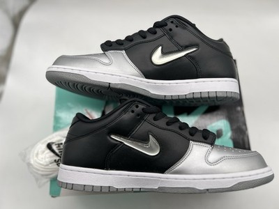 Nike SB Dunk Low Supreme Jewel Silver Size 10 New With Defects