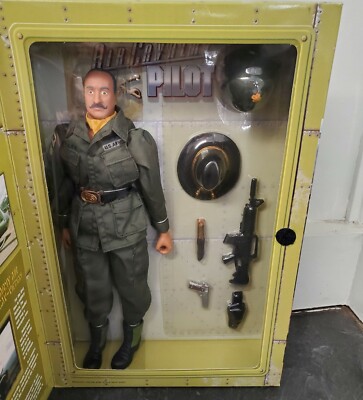 The Ultimate Soldier 21st Century Toys Air Cavalry Pilot 12