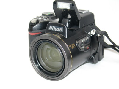 Nikon Coolpix 8800 8MP Digital Camera 10x Zoom - Vibration