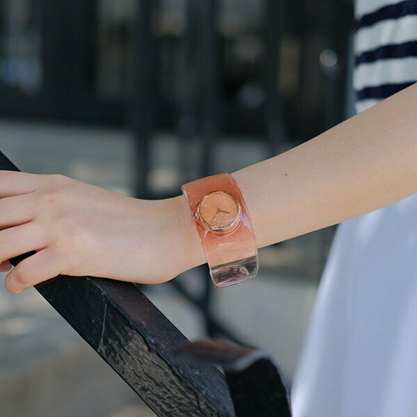 ISSEY MIYAKE O Series Bangle Watch SAKURA designed by Tokujin