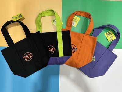 TRADER JOE'S HALLOWEEN MINI CANVAS TOTE BAG Limited Edition SET Of