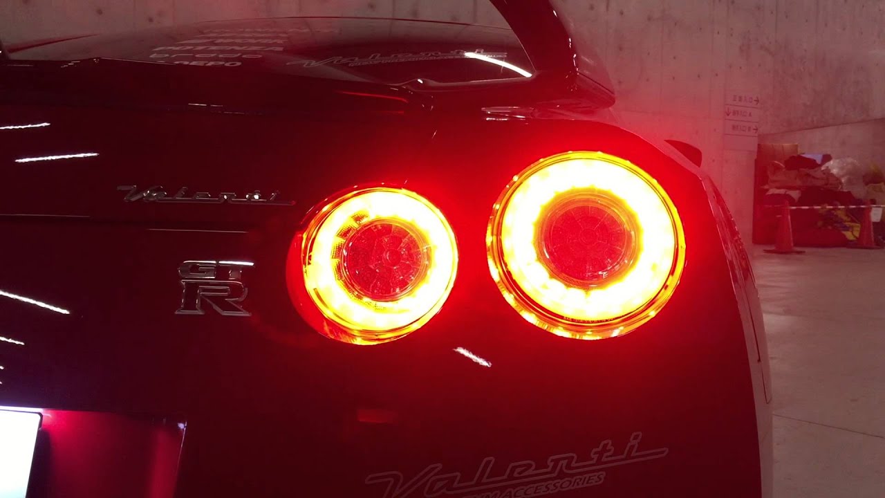 VALENTI JEWEL LED TAIL LAMP REVO forR35GT-R - YouTube