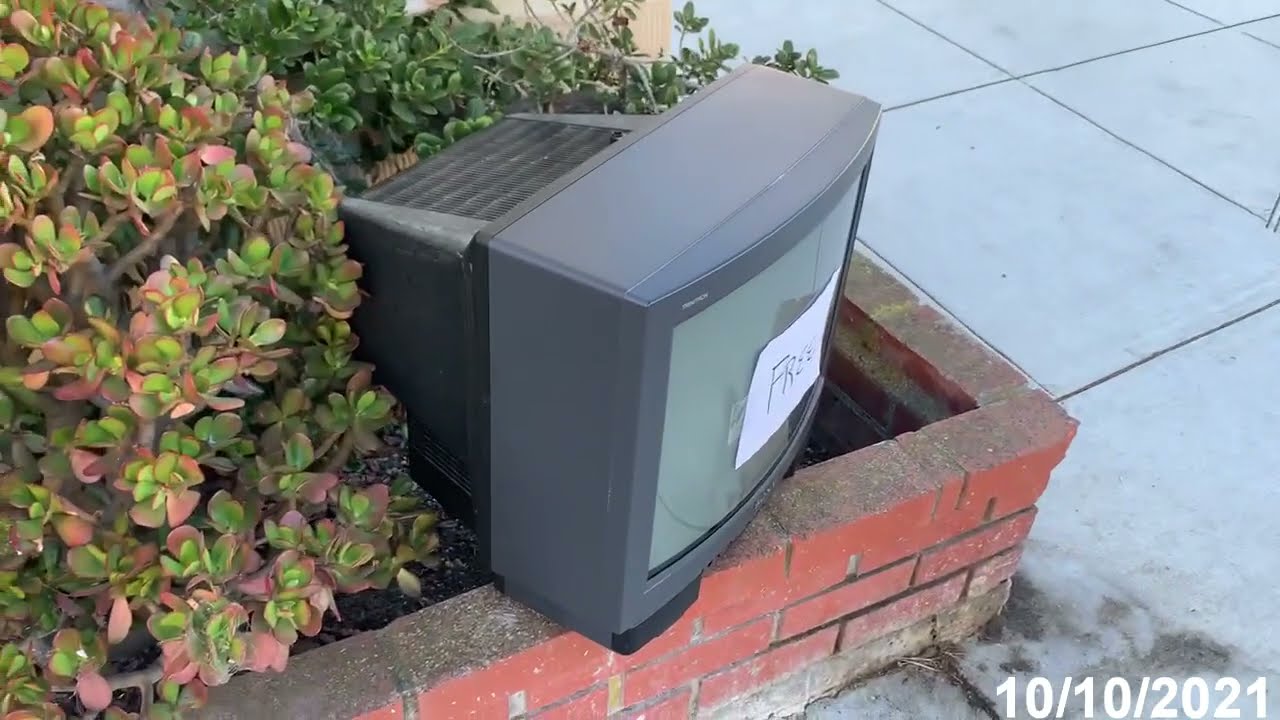 I Found Another 1992 Sony Trinitron KV-19TS20 CRT Television Set
