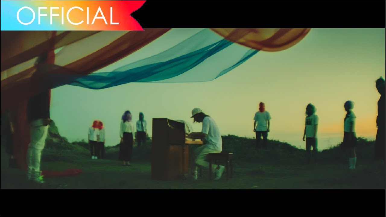 Vickeblanka / 『Mirage』（official music video） - YouTube