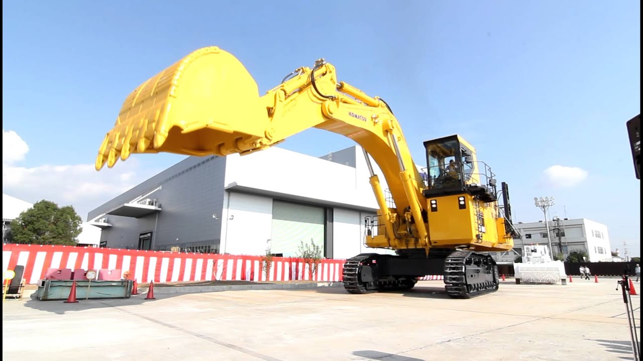 PC2000-8＠コマツ大阪工場建機フェスティバル - YouTube