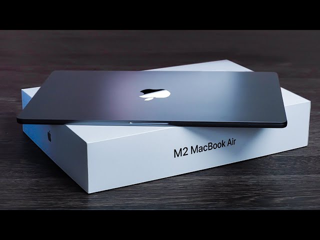 M2 MacBook Air 2022 一 First Look - YouTube