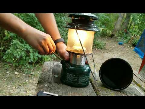 How to light a Coleman 286 adjustable lantern step by step - YouTube
