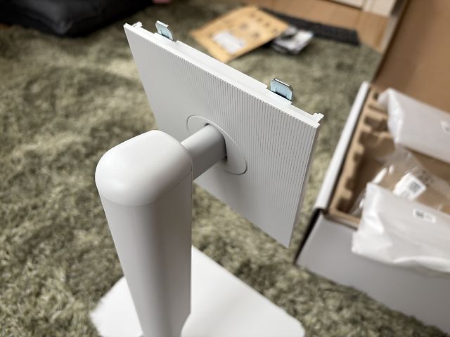 Dell S2725QS-A 27インチ 4K モニター（無輝点5年保証）をパソコンでの