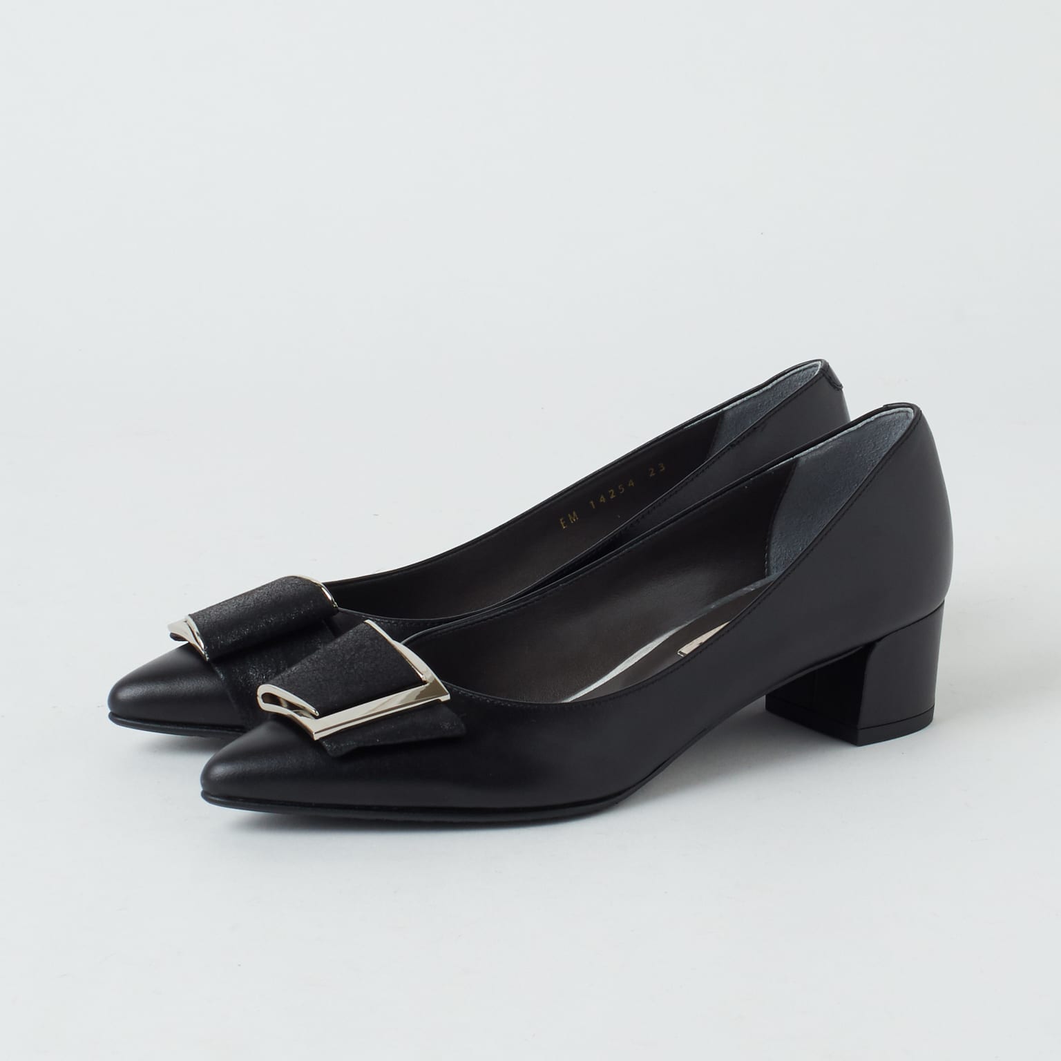 靴・バッグのダイアナ通販サイト ｜ EM14254: シューズ 【dianashoes.com】