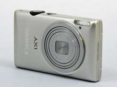 世界最薄」を軽快に持ち歩く――キヤノン「IXY 410F」（1/3 ページ
