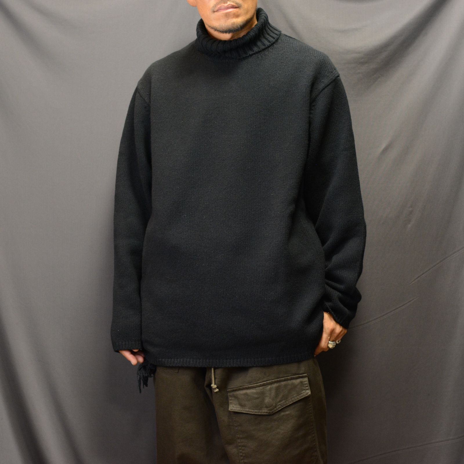 yohji yamamoto - SIDE STRING DETAIL TURTLENECK （BLACK