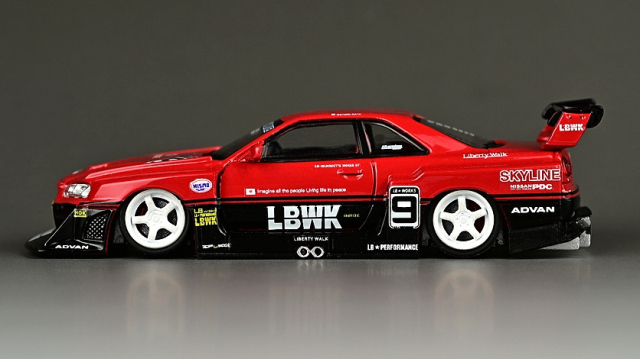 CM・MODEL(CMモデル) 1/64 Nissan スカイライン ER34 LBWK スーパー