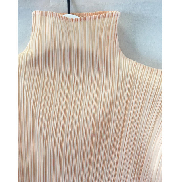 PLEATS PLEASE ISSEY MIYAKE - PLEATS PLEASE ノースリーブ ハイネック