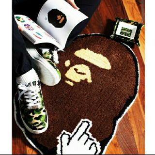A BATHING APE（ラグ/カーペット/マット）のフリマアイテム一覧