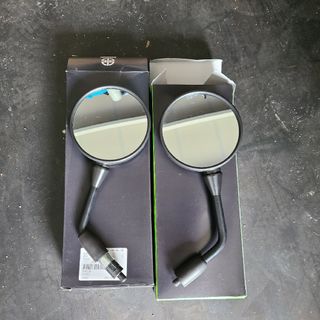 カワサキ - w800流用 z900rs純正ショートミラーの通販 by お小遣い
