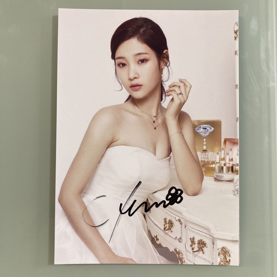 チョン・チェヨン直筆サイン入り2Lサイズ写真…Jung Chae yeonの通販 by