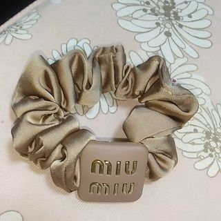 MIU MIUのフリマアイテム一覧