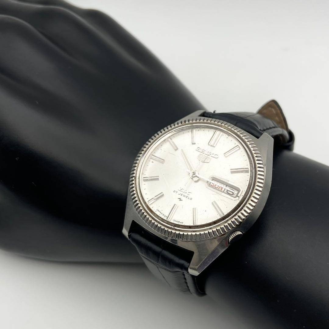 SEIKO - 【稼働】SEIKO5 自動巻き 腕時計 メンズ デイデイト シルバー