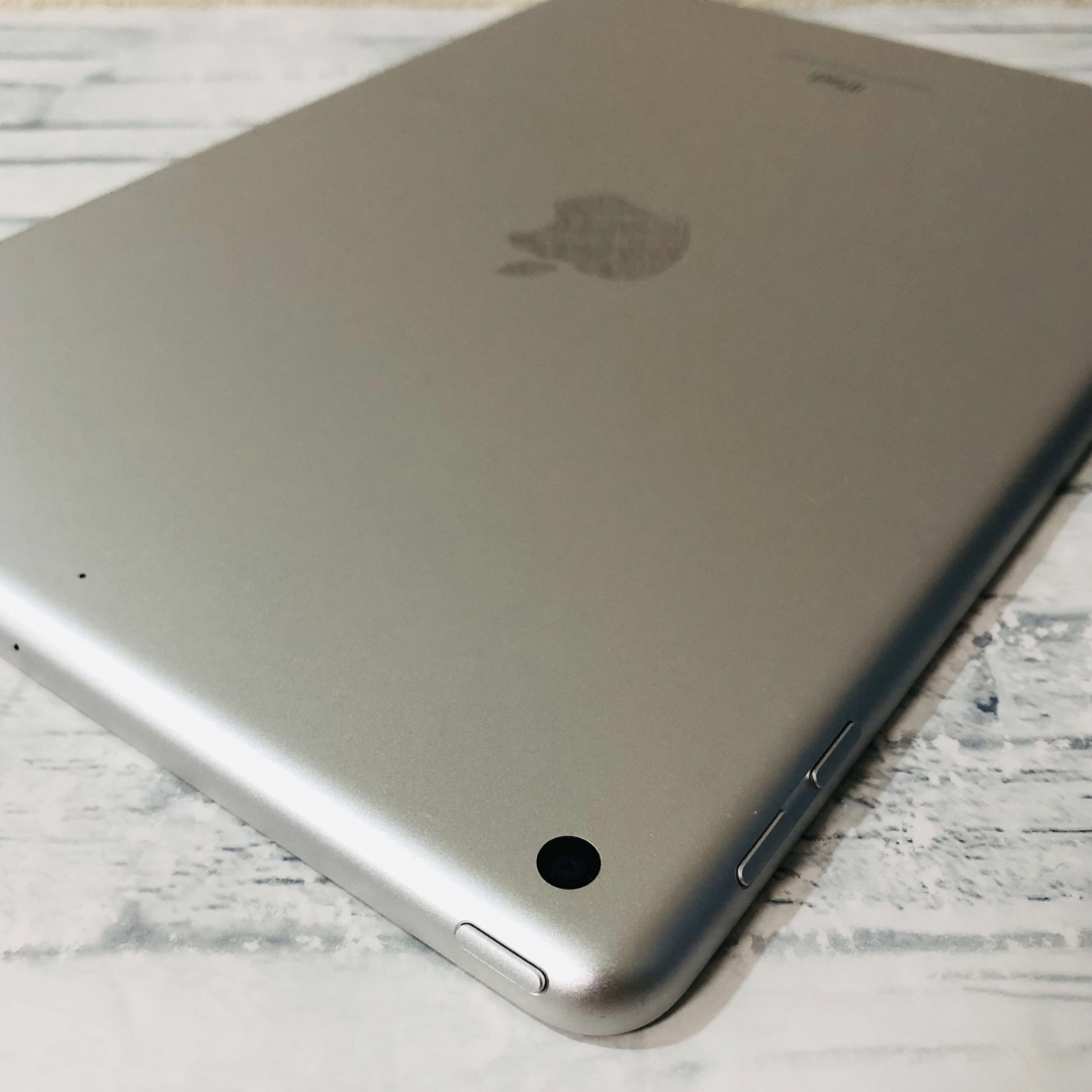 iPad - iPad 第6世代 32GB wifiモデル 管理番号：258の通販 by プロフ