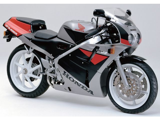 VFR400R（NC30）に適合する｜シングルシートカウルの商品一覧｜バイク