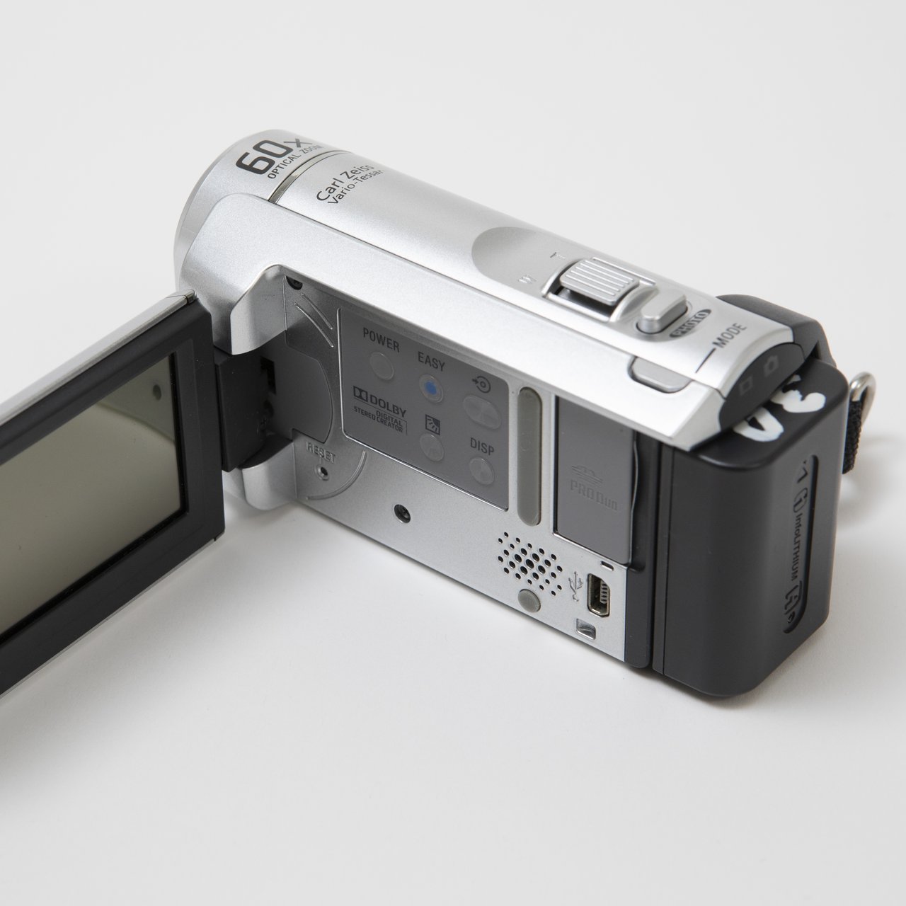買ってよかった】Sonyのビデオカメラ「DCR-SX41」【エディター私物