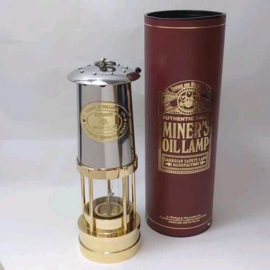 E. Thomas & Williams イギリス製 オイルランタン ランプ 銀』の商品