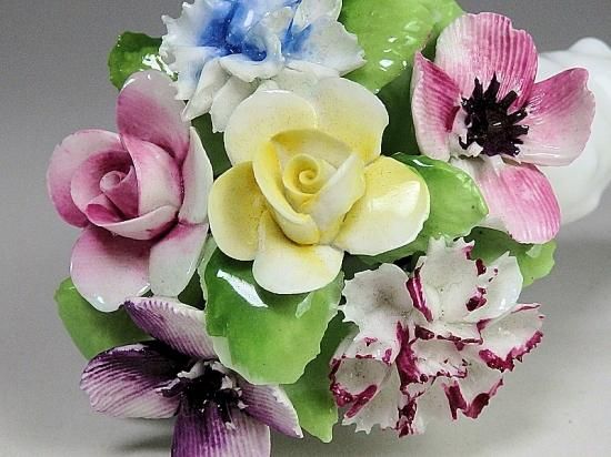 ROYAL DOULTON ロイヤルドルトン 陶磁花 置物