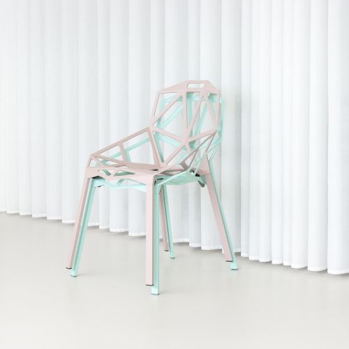 マジス Chair_One｜幾何学構造が美しい名作チェア - MAGIS SHOP（直営