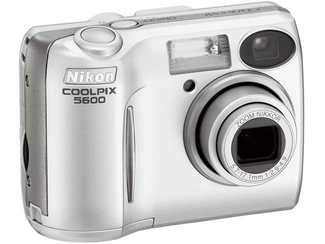 COOLPIX 5600の製品画像 - 価格.com