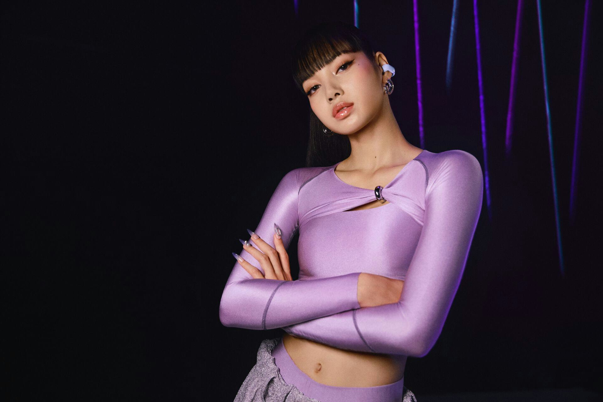 Lisa Blackpink Bose 