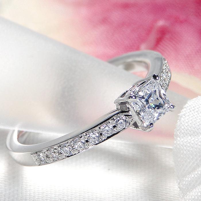 PT900 婚約指輪 プラチナ ダイヤ 計0.5ct プリンセスカット 指輪