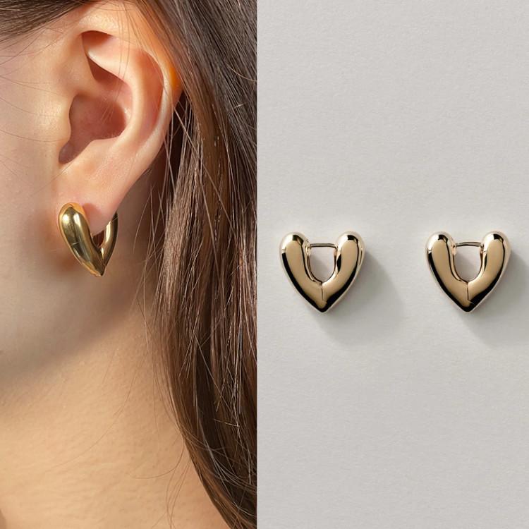 ANNIKA INEZ（アニカイネズ） GOLD SMALL HEART HOOP ピアス ゴールド