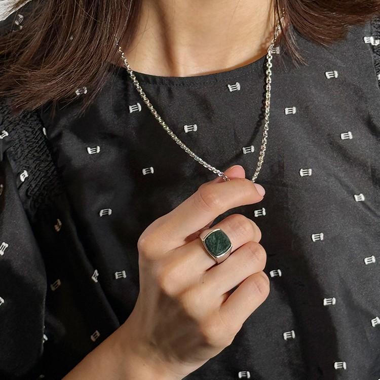 TOM WOOD（トムウッド） Cushion Green Marble シグネットリング