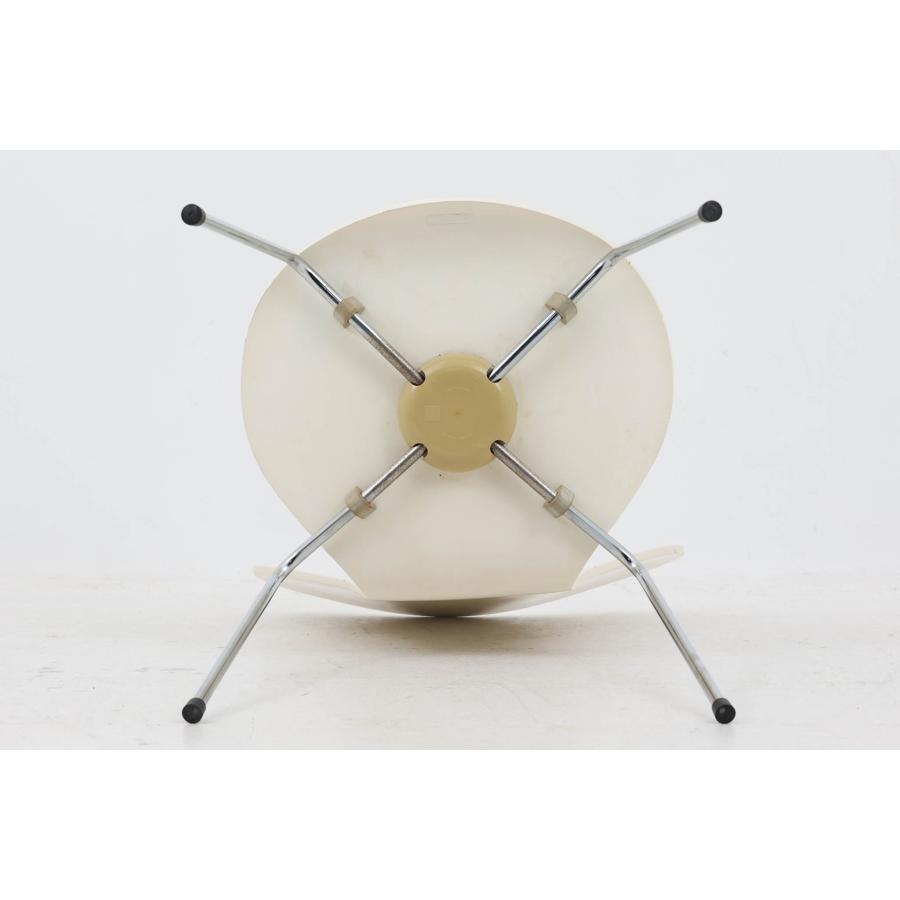 Fritz Hansen(フリッツ・ハンセン) セブンチェア ホワイト Arne