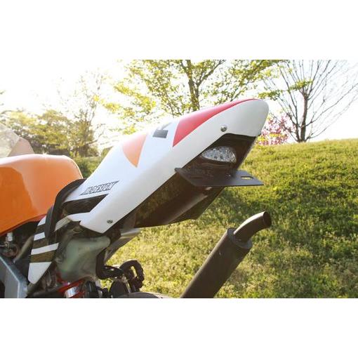 M-DESIGN エムデザイン FRPストリートシートカウル(ラバー有) NSR50
