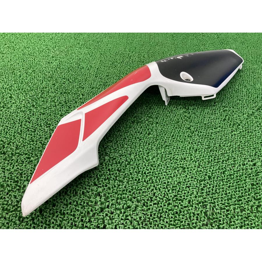 ヤマハ発動機 TZR50R シートカウル 右 白 4EU ヤマハ 純正 中古 バイク