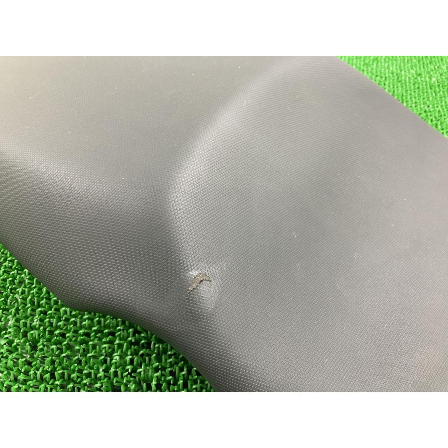 F800GT シート 7 711 714 BMW 純正 中古 バイク 部品 7711714