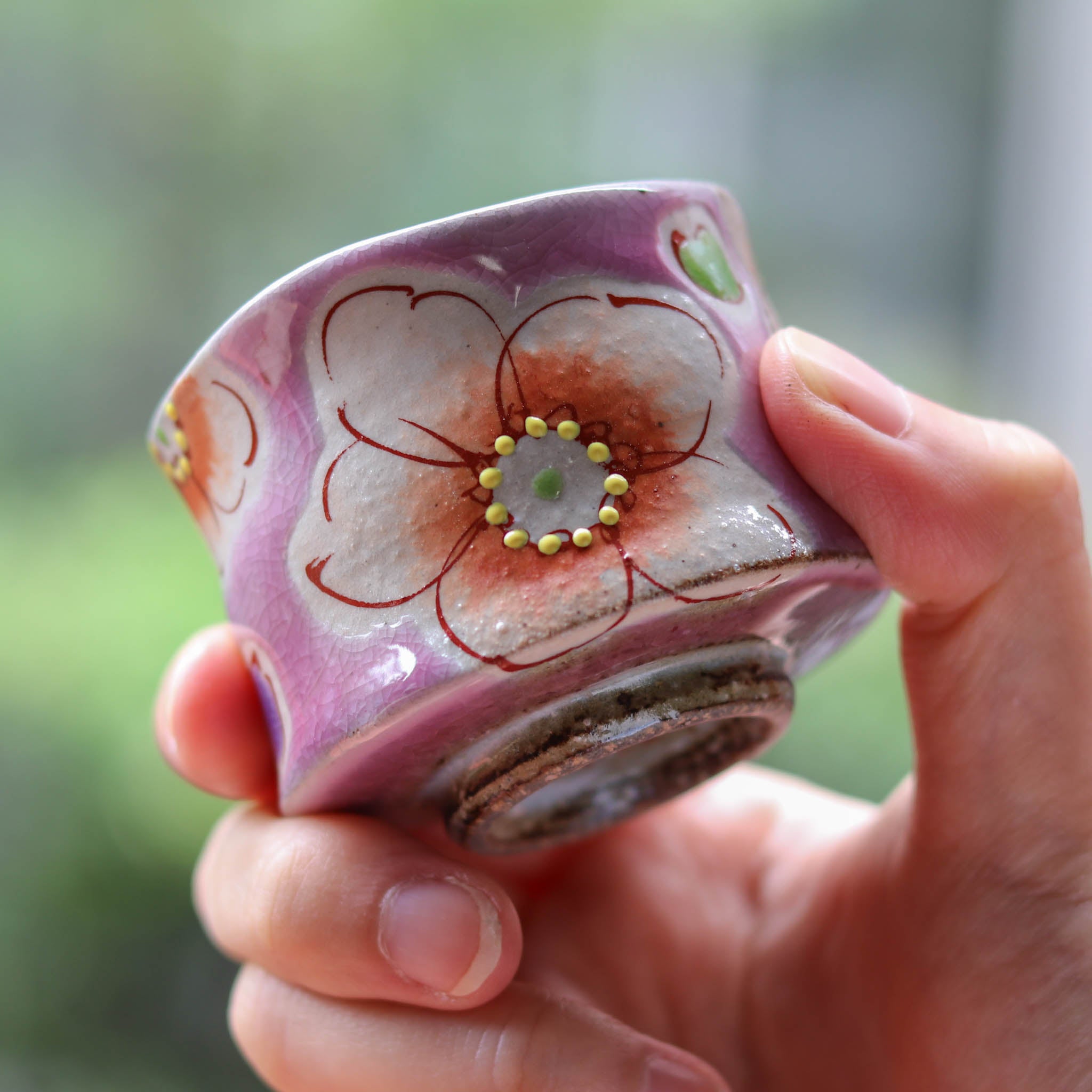 九谷焼・虚空蔵窯｜華やかな色合いと伝統が息づく色絵陶磁器【日本工芸堂】