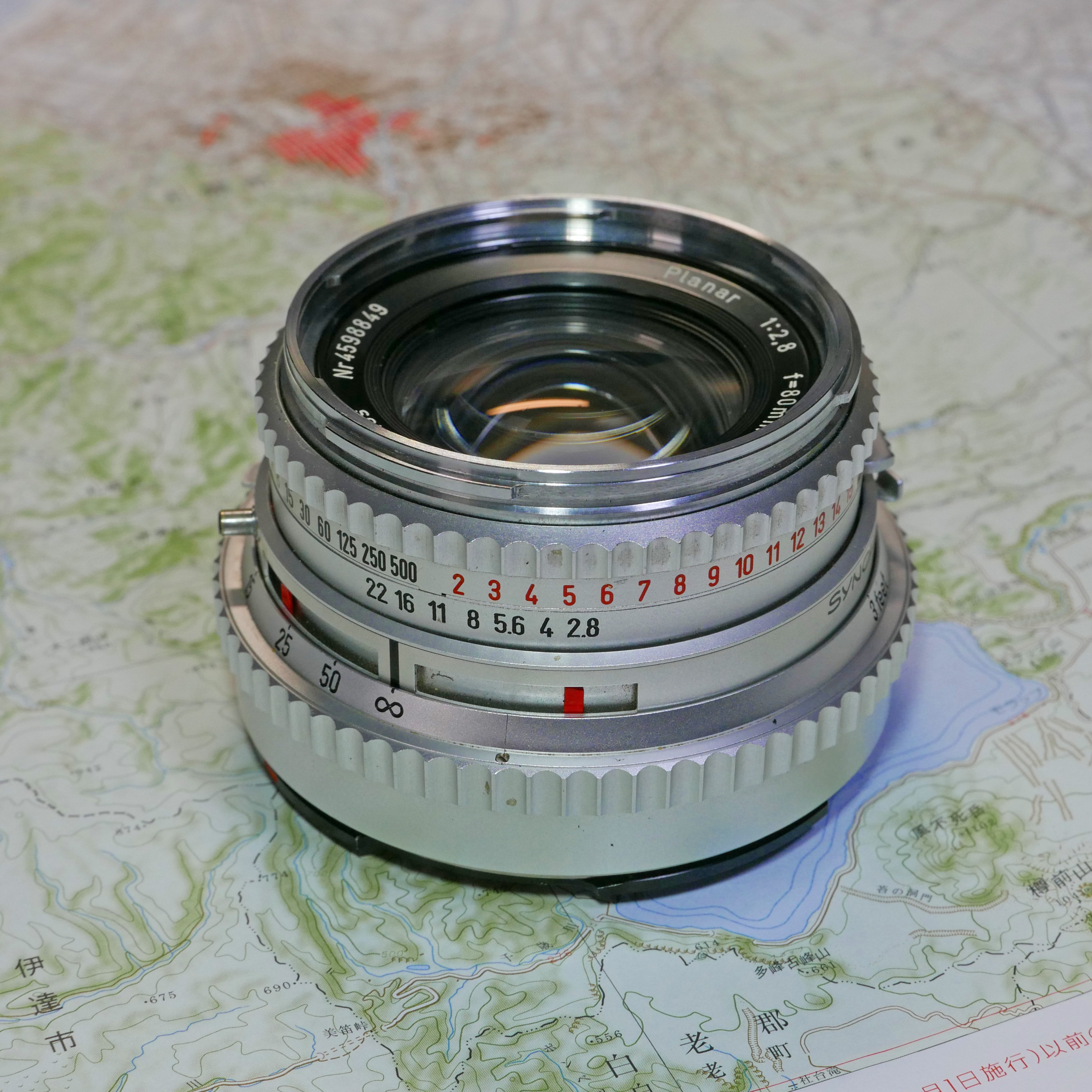 ハッセルブラッドの500C・500CM用レンズ、プラナー（PLANAR）C80mm F2
