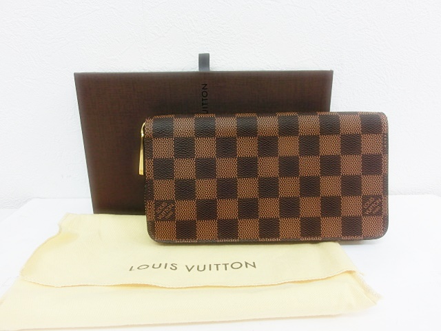 商品処分前の最終値引げ】LOUIS VUITTON ダミエ 二つ折り財布 Louis