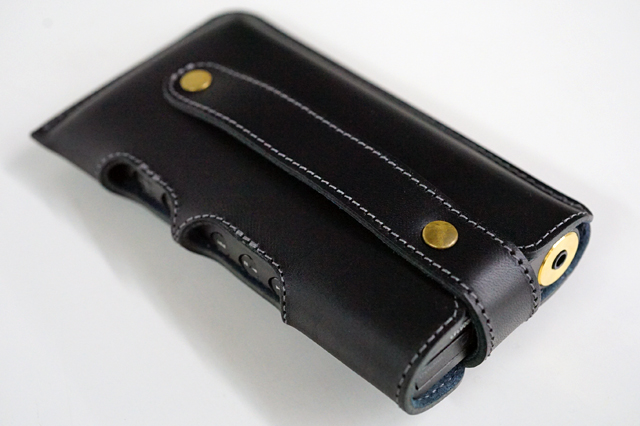 ウォークマン「NW-ZX2」専用、buzzhouse design.製レザーケース