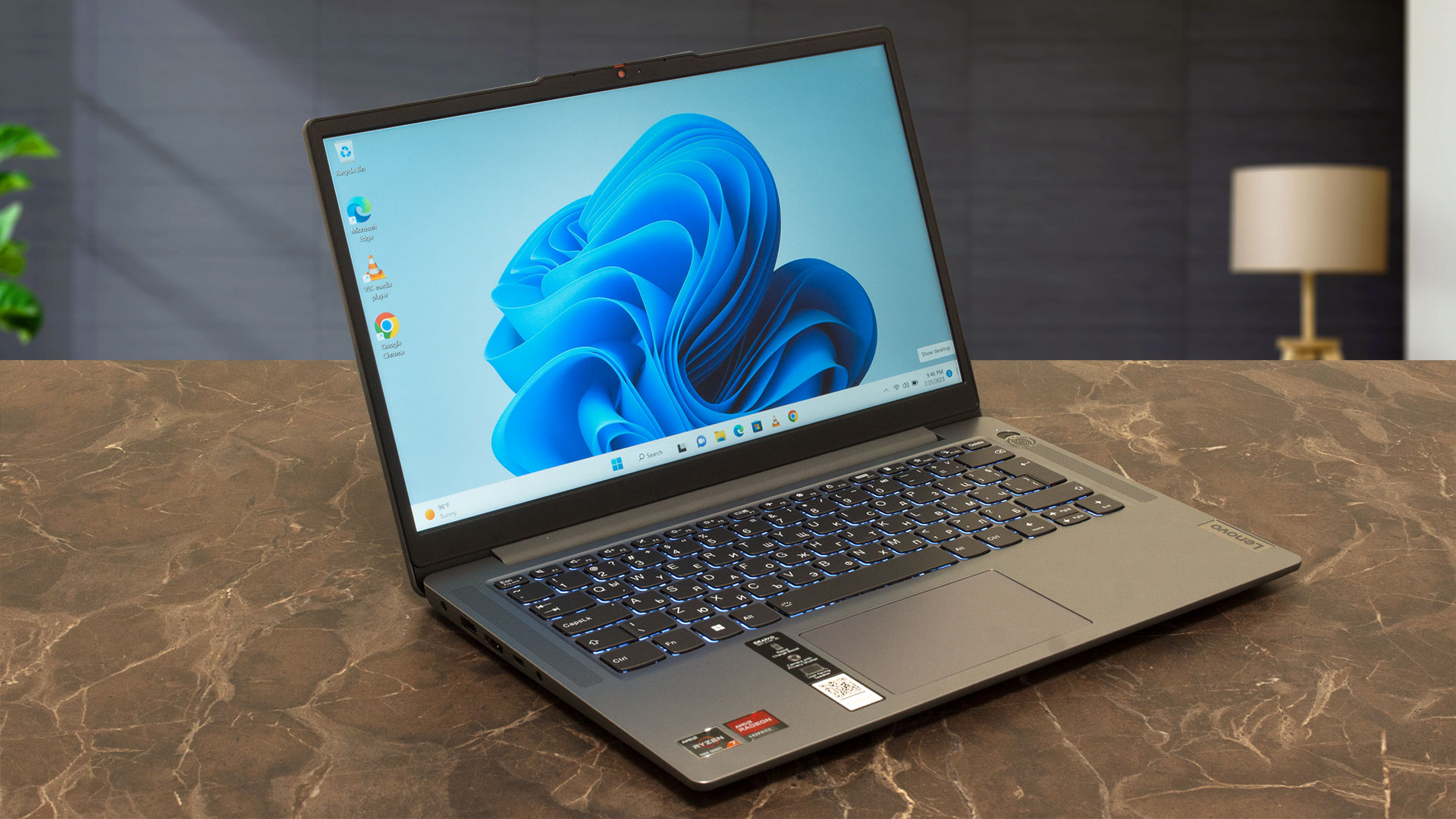 Lenovo IdeaPad Slim 3 (15